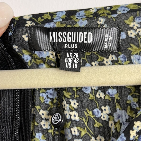 MISSGUIDED DRESS FOR WOMEN plus size - Picture 4 of 7